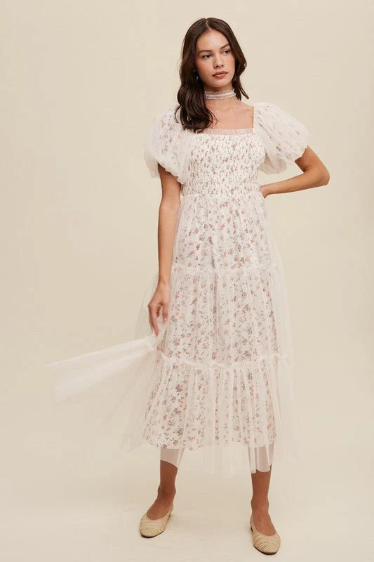 Floral Print and Mesh Puff Sleeve Maxi Dress.